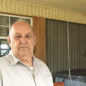 Meet your Posher, Bernard